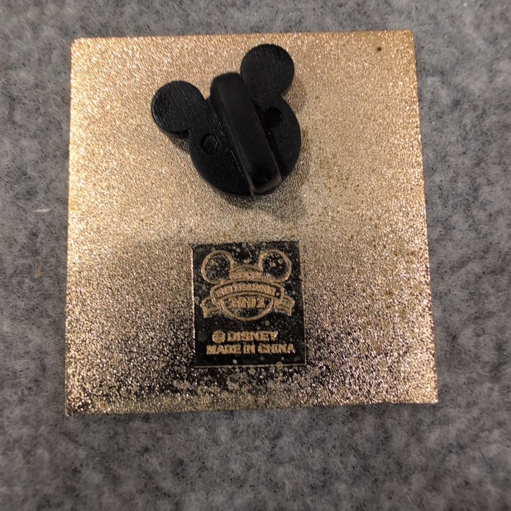 Disney Jiminy Cricket Pinocchio Disneyland‎ Favorites 2002 Trading Pin - Picture 3 of 4